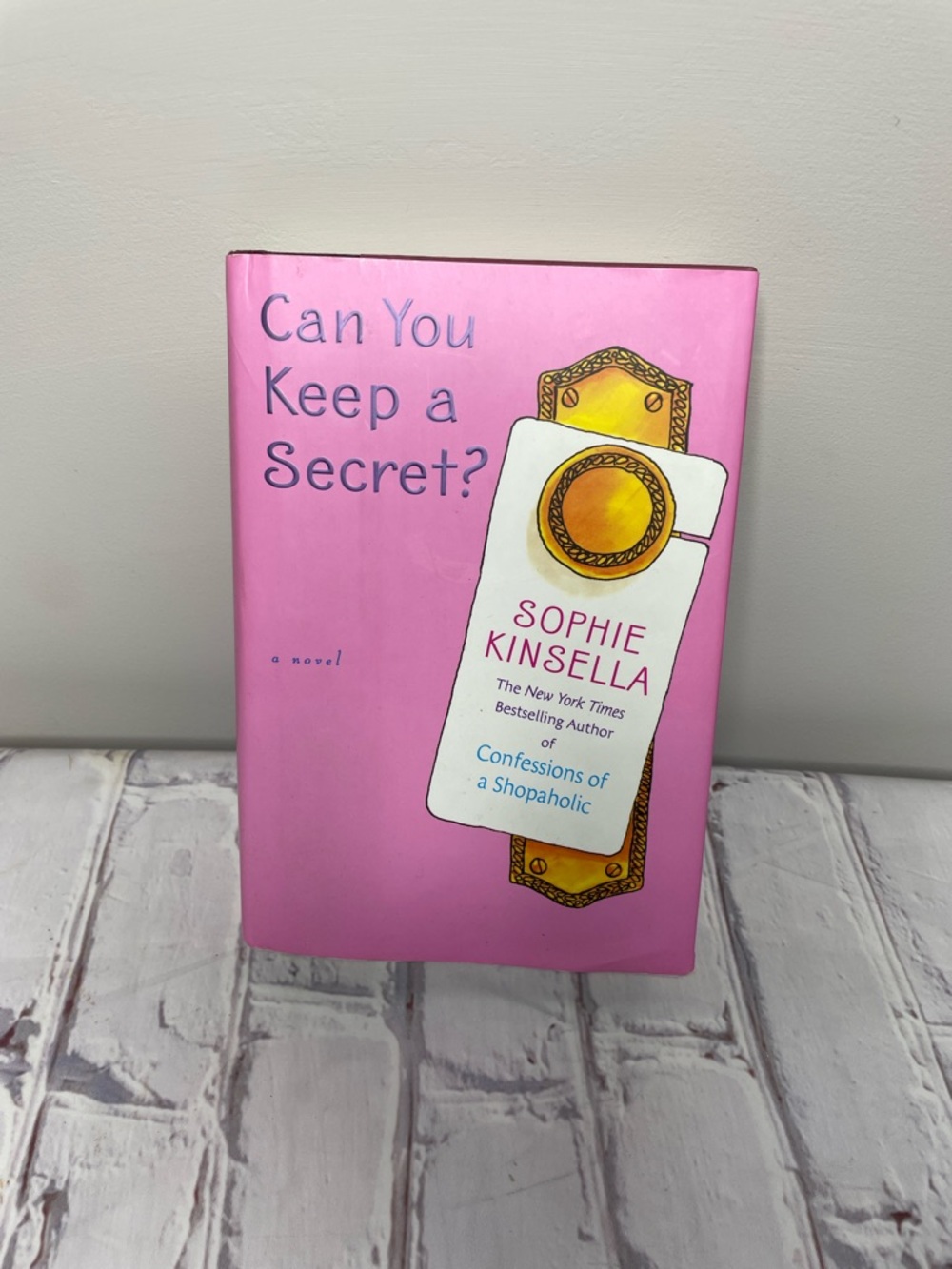 Can You Keep a Secret? by Sophie Kinsella - Pink Hardcover